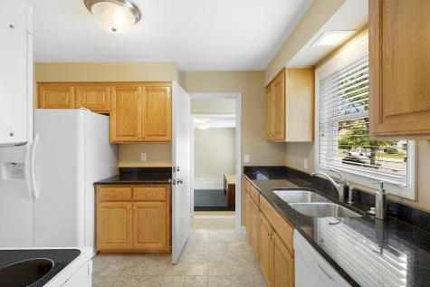 3821 W Broadway Avenue Robbinsdale MN 55422