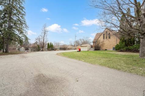 911 11th Avenue NW Rochester MN 55901