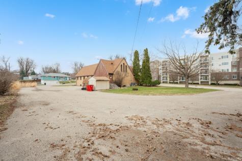 911 11th Avenue NW Rochester MN 55901