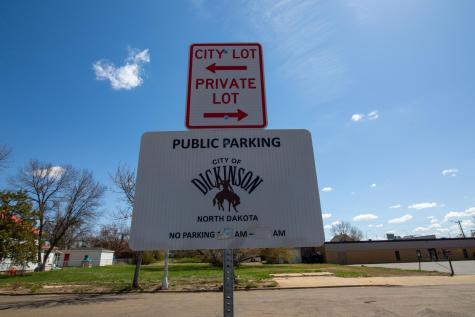 115 1st Ave E Dickinson ND 58601