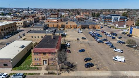 115 1st Ave E Dickinson ND 58601