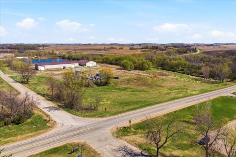 24104 755th Avenue Albert Lea MN 56007