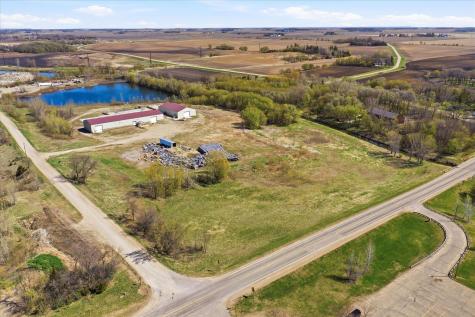 24104 755th Avenue Albert Lea MN 56007