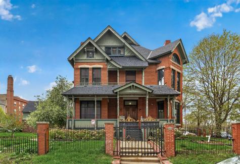 1700 3rd Avenue S Minneapolis MN 55404
