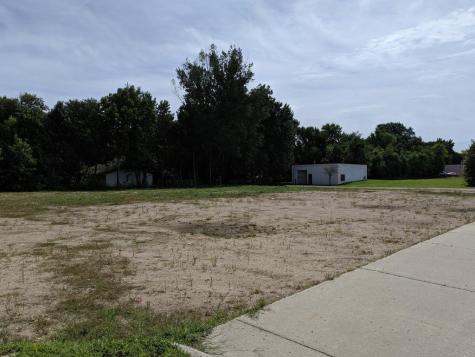 - 1st Street S Willmar MN 56201