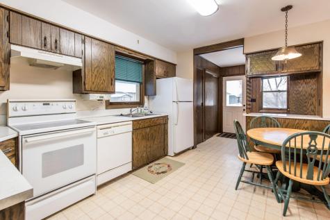 1205 N Nokomis NE Alexandria MN 56308