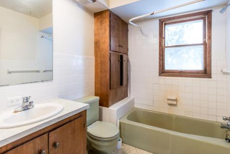1205 N Nokomis NE Alexandria MN 56308