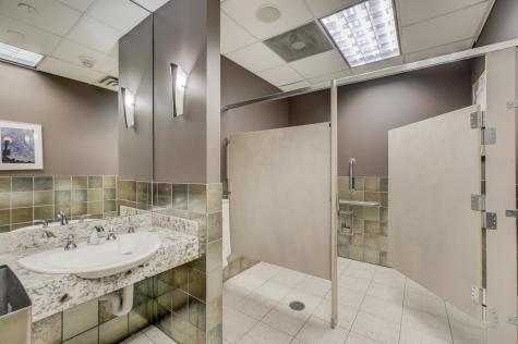1201 Yale Place Minneapolis MN 55403