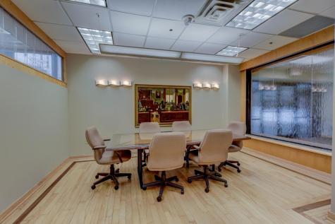 1201 Yale Place Minneapolis MN 55403