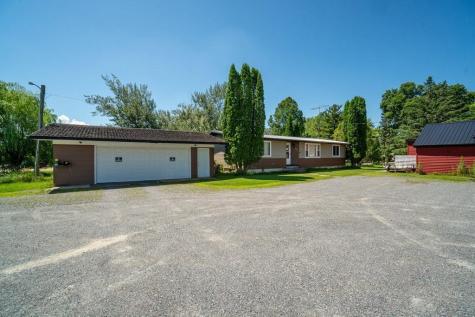 907 E 3rd Street Owen WI 54460