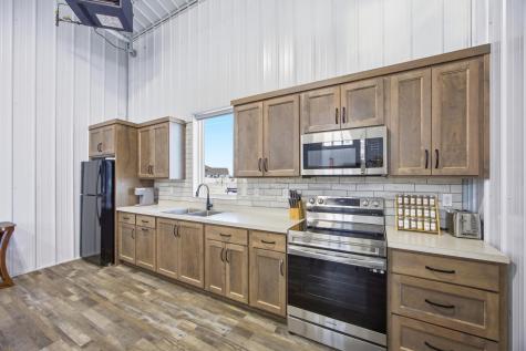 2971 Thunder Road S Fargo ND 58104