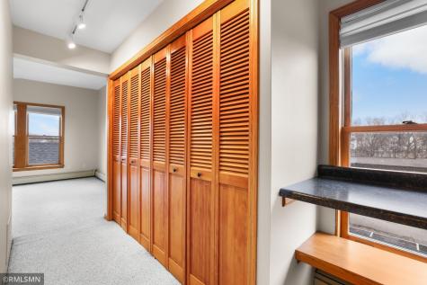 520 2nd Street Excelsior MN 55331