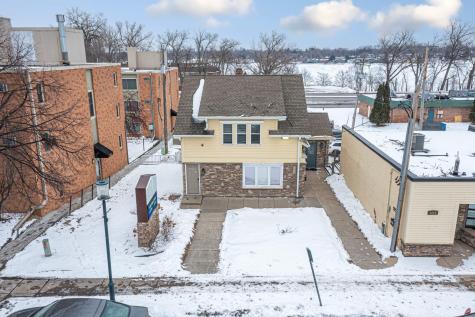 3826 W Broadway Avenue Robbinsdale MN 55422