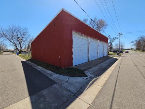 130 Cleveland Street N Cambridge MN 55008