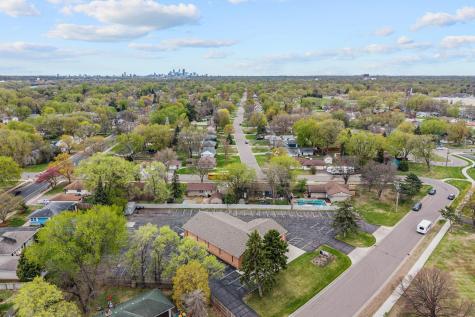 6206 Lilac Drive N Brooklyn Center MN 55430