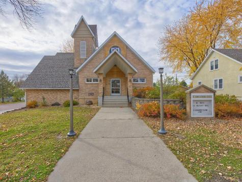 410 1st Street N Winsted MN 55395