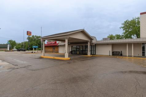 435 16th Avenue NW Rochester MN 55901