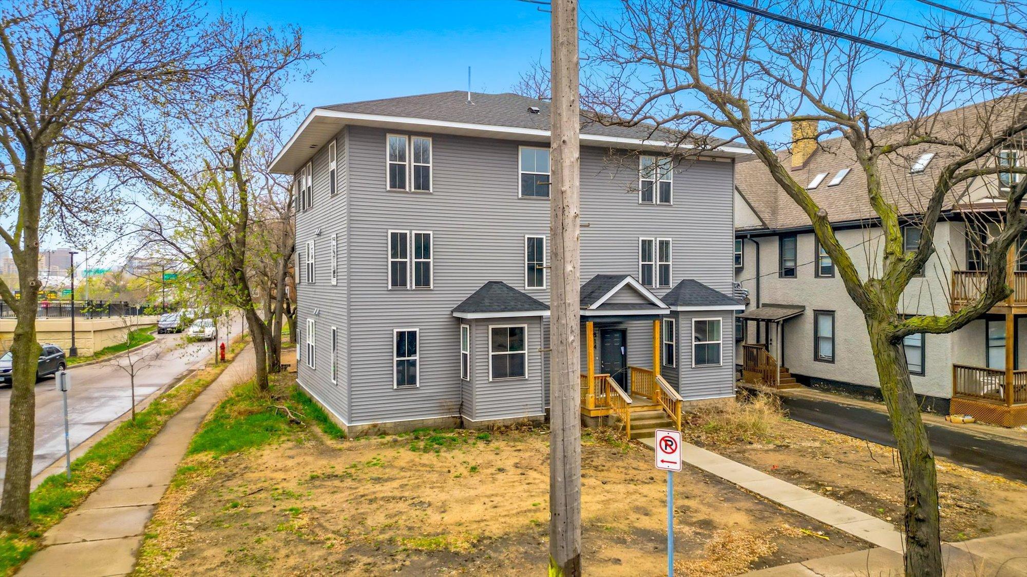 814 6th Street SE Minneapolis MN 55414