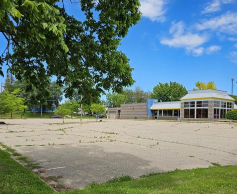 1611 Highway 12 E Willmar MN 56201
