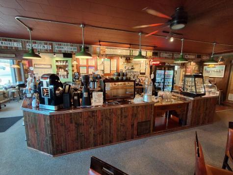 206 2nd Avenue N Lakefield MN 56150