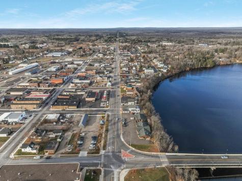 215 Lake Avenue E Ladysmith WI 54848