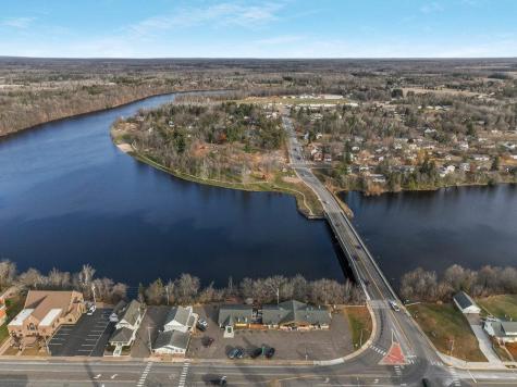 215 Lake Avenue E Ladysmith WI 54848