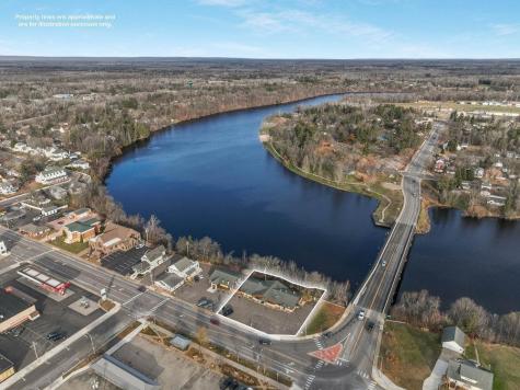215 Lake Avenue E Ladysmith WI 54848