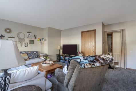 113 / 119 E Welcome Avenue Mankato MN 56001
