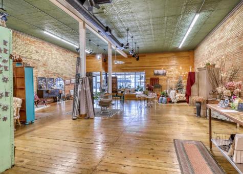 114 1st Avenue S Perham MN 56573