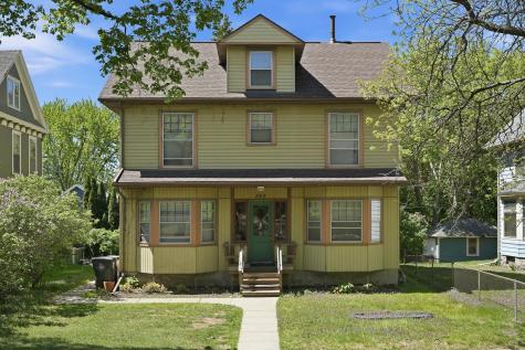 389 Maple Street Saint Paul MN 55106
