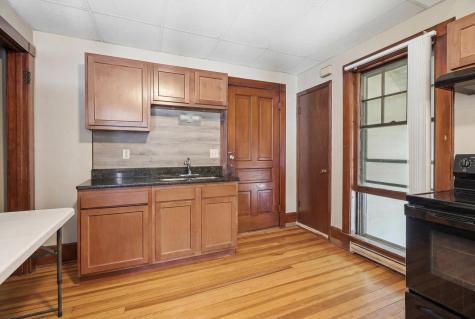 389 Maple Street Saint Paul MN 55106
