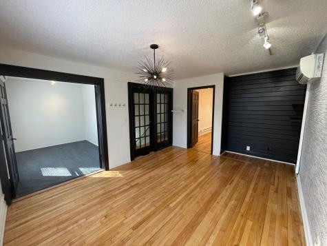 961 Grand Avenue Saint Paul MN 55105