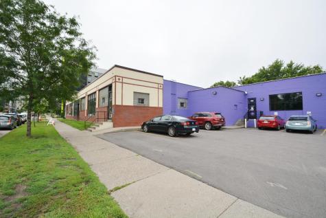 2720 University Avenue SE Minneapolis MN 55414