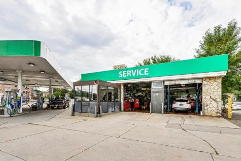 485 Snelling Avenue S Saint Paul MN 55116