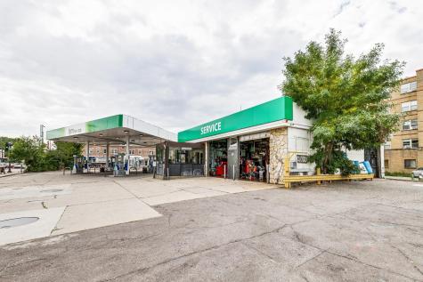485 Snelling Avenue S Saint Paul MN 55116