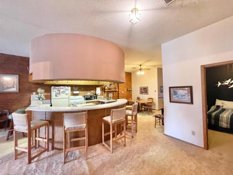 18 E Central Street Springfield MN 56087