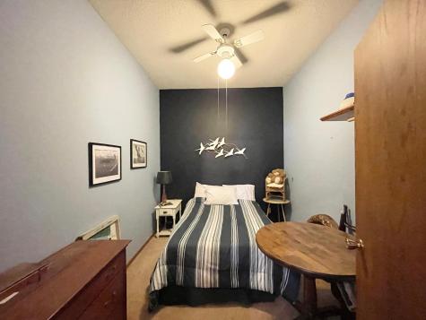 18 E Central Street Springfield MN 56087