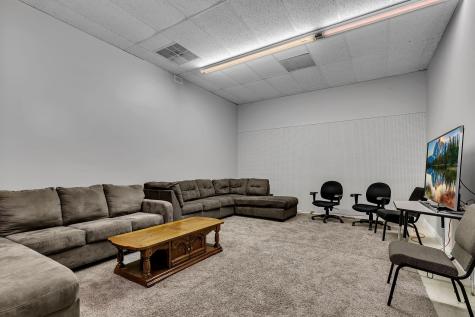 182 Main Avenue W Winsted MN 55395
