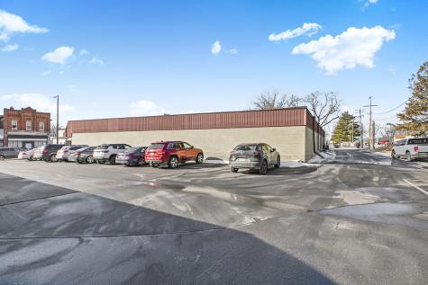 182 Main Avenue W Winsted MN 55395