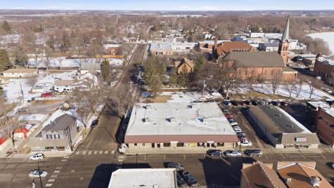 182 Main Avenue W Winsted MN 55395