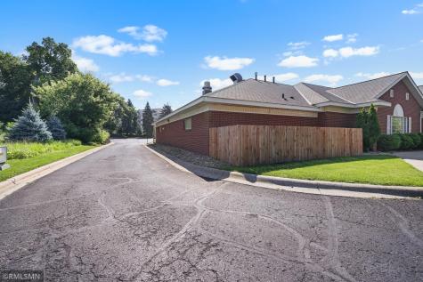 16394 Glory Lane Eden Prairie MN 55344