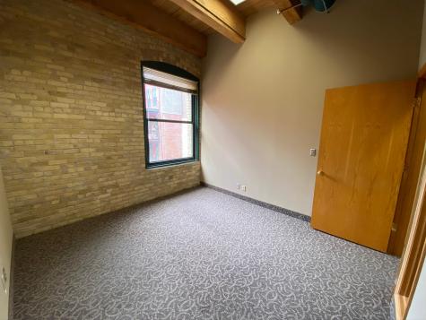 413 Wacouta Street Saint Paul MN 55101