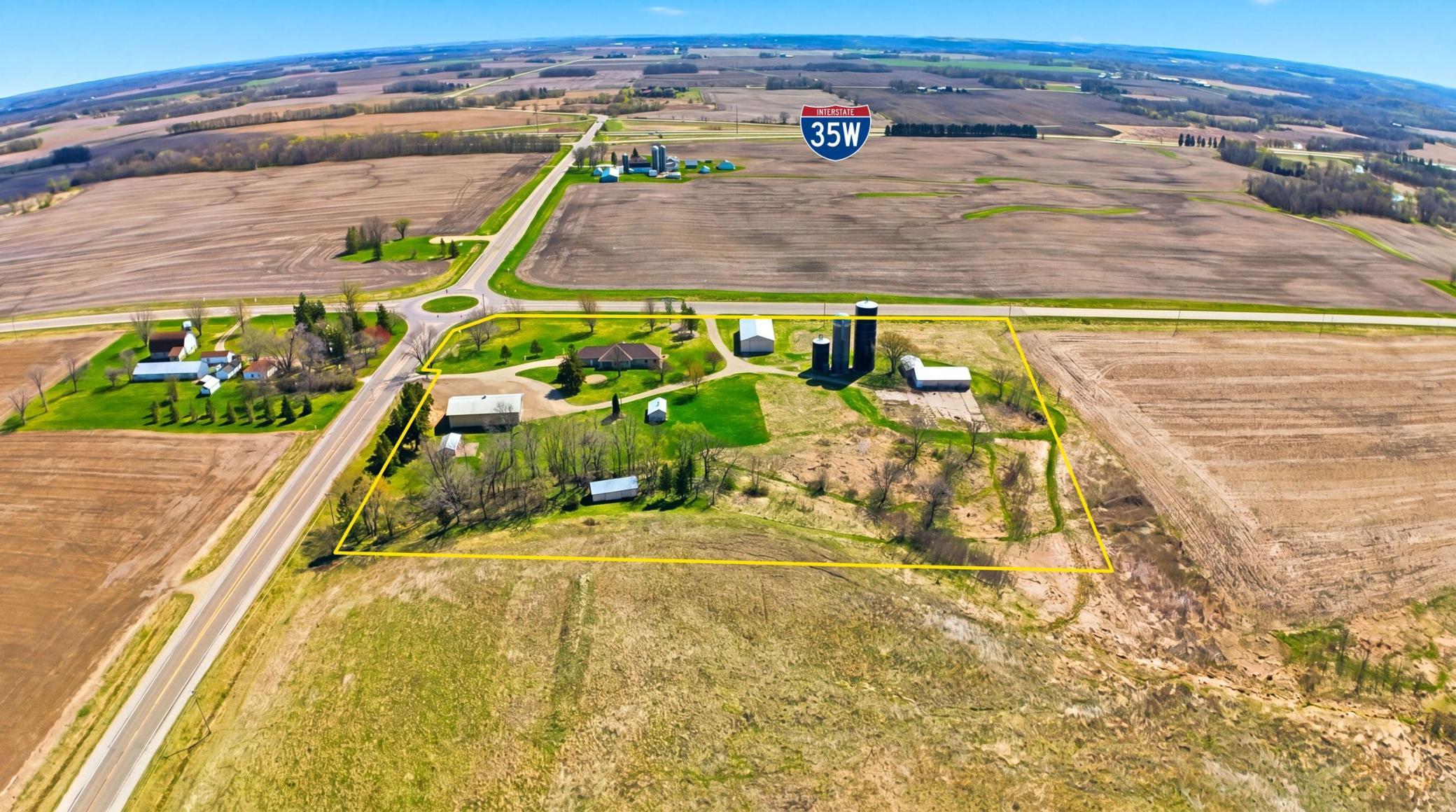 2068 Millersburg Blvd W Dundas MN 55019