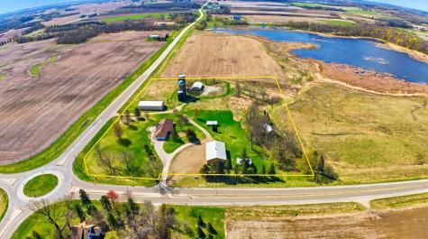 2068 Millersburg Blvd W Dundas MN 55019