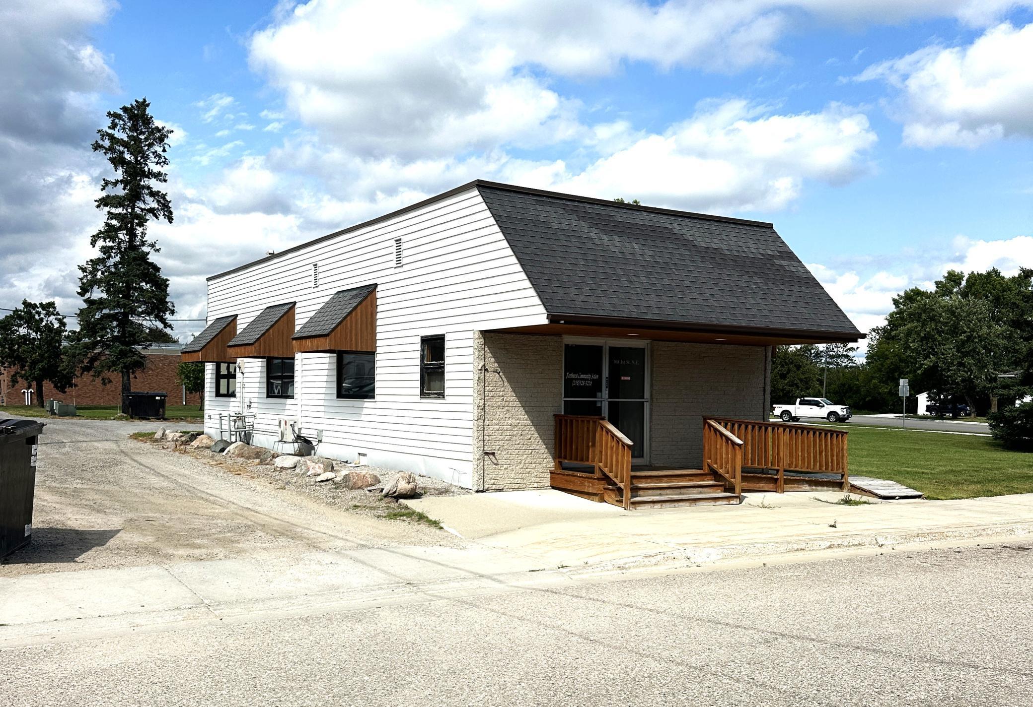 108 1st Street NE Baudette MN 56623