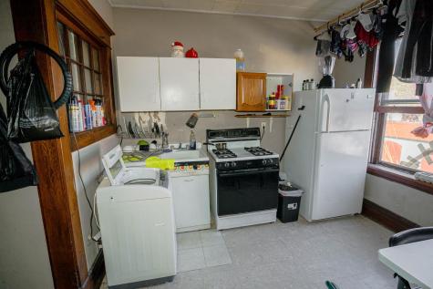 365 Earl Street Saint Paul MN 55106