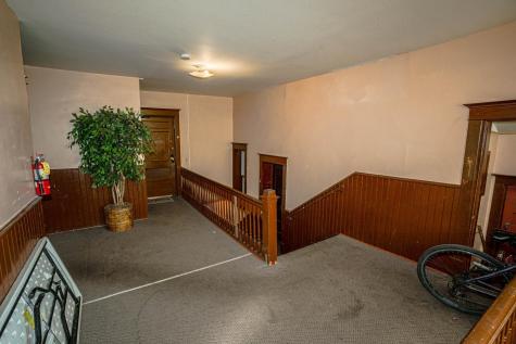 365 Earl Street Saint Paul MN 55106