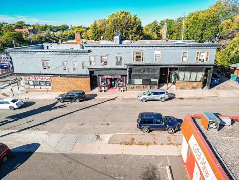 365 Earl Street Saint Paul MN 55106