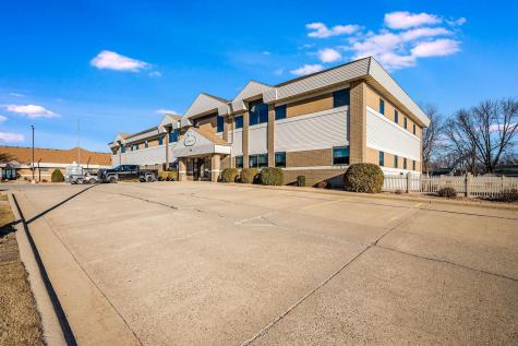 757 S State Street Fairmont MN 56031