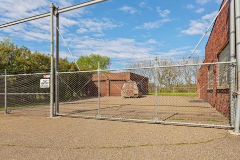 4454 Morristown Boulevard Faribault MN 55021